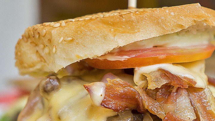 hamburguesa doble carne con bacon