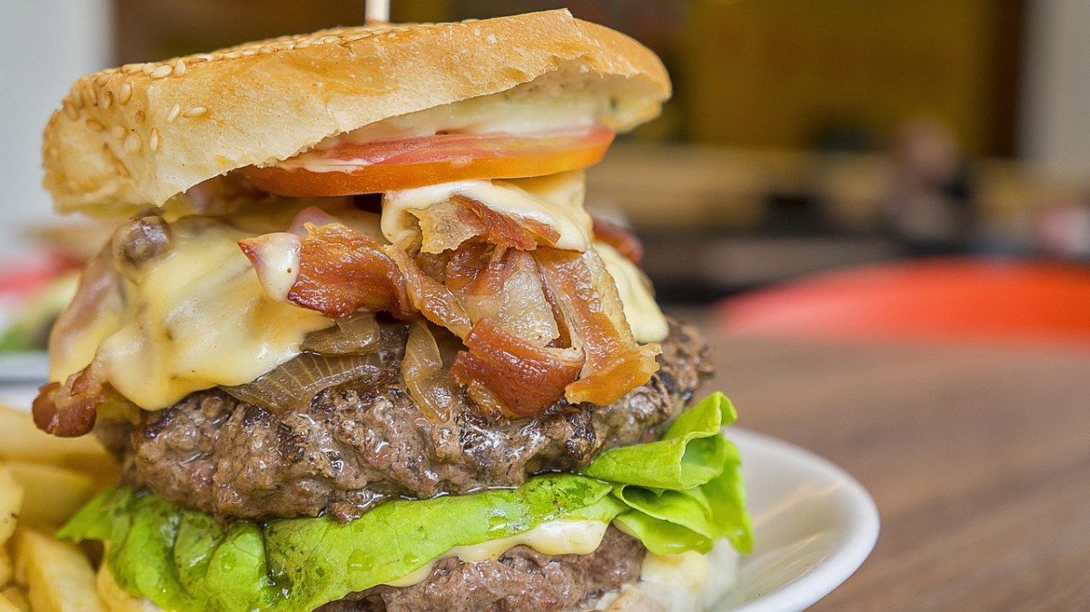 Hamburguesa doble carne con bacon