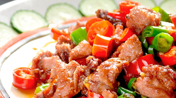 salteado de carne picante