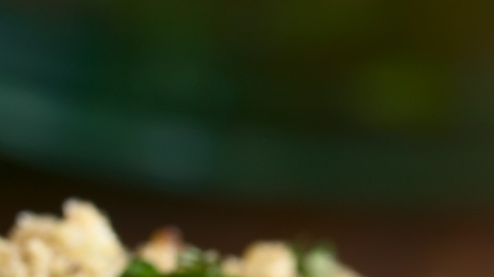 Tomates rellenos de quinoa