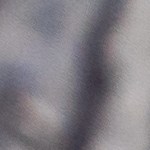 Milanesa de pollo empanizada con huevo frito