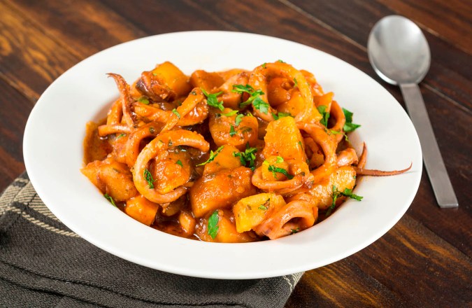 estofado casero de calamares