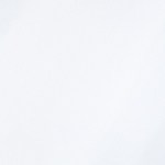 Milanesa de pollo empanizada con salsa de espinacas