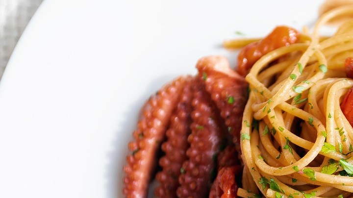 espaguetis con pulpo