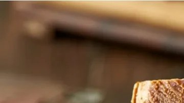 Sándwich de pastrami con centeno