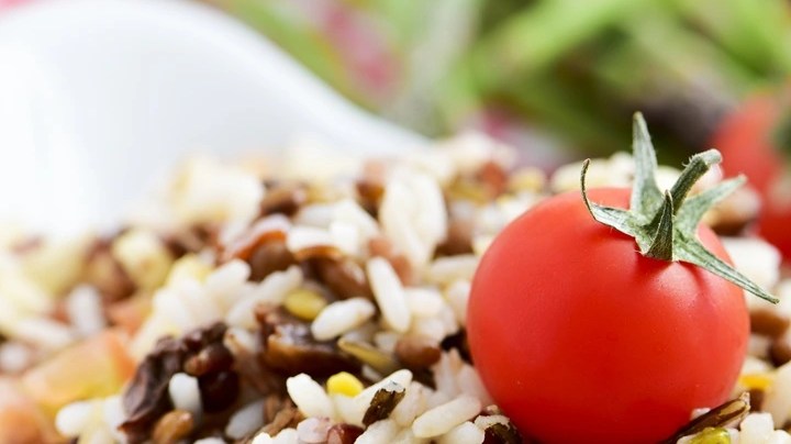 Ensalada de arroz salvaje