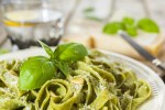 Pappardelle con pesto de espinacas