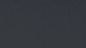 Pechuga de pollo con costra de yogur griego y pistachos