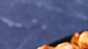 Pechugas de pollo a la plancha con batatas asadas