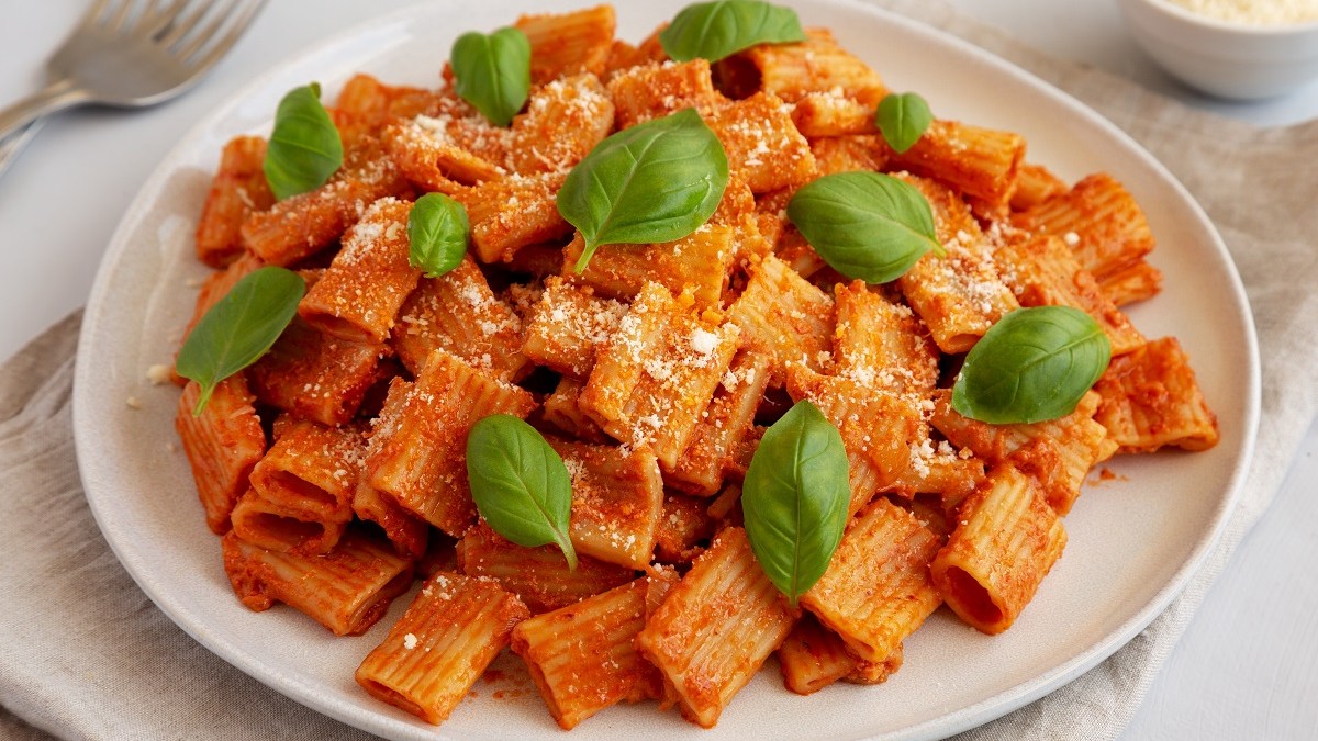 Rigatoni a la vodka en solo 30 minutos