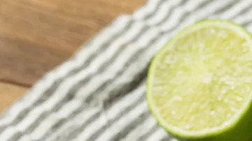 Plato con flautas mexicanas