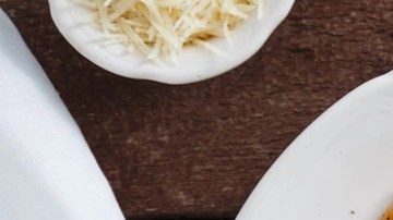 pappardelle con salsa de conejo