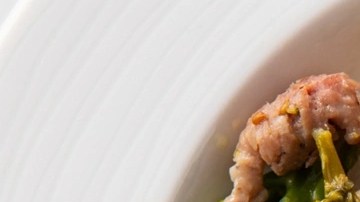 Rigatoni con Brócoli y Salchicha