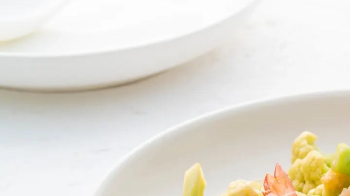 coliflor con camarones