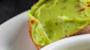 paté de aguacate