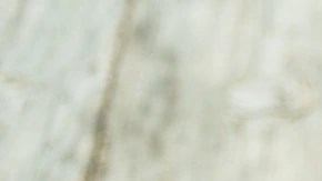 Paté de alcachofas sobre unas rodajas de pan