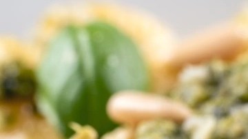 Rigatoni con Pesto Genovés