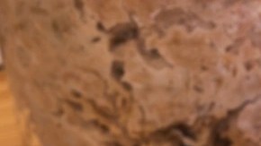 Porción de paté landes sobre rodajas de pan