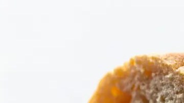 sandwich de sardina con aguacate