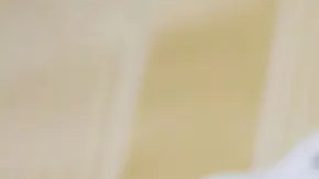 tostada de huevo con alfalfa