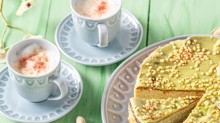 Rosewater pistacho cheesecake