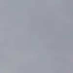 farfalle con guisantes verdes y jamón