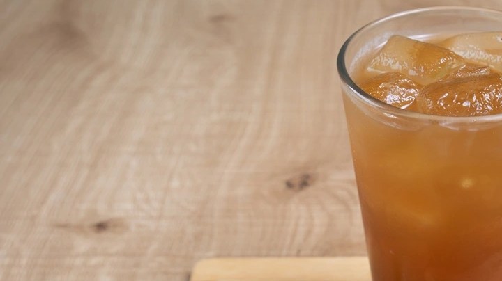 Jugo de papelón con limón