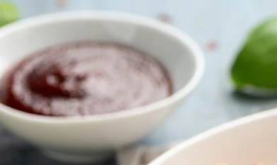 Rigatoni con pollo en salsa de zanahoria