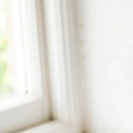 Sorbete de albahaca y limón en copas de cristales