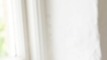 Sorbete de albahaca y limón en copas de cristales