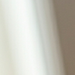 Bolas de sorbete de flor de sauco sobre unas copas de cristal