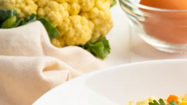 arroz de coliflor salteado