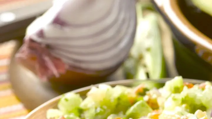 guacamole con tomatillo