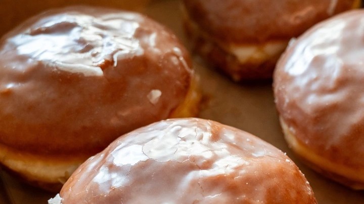 Pączki (buñuelo polaco)