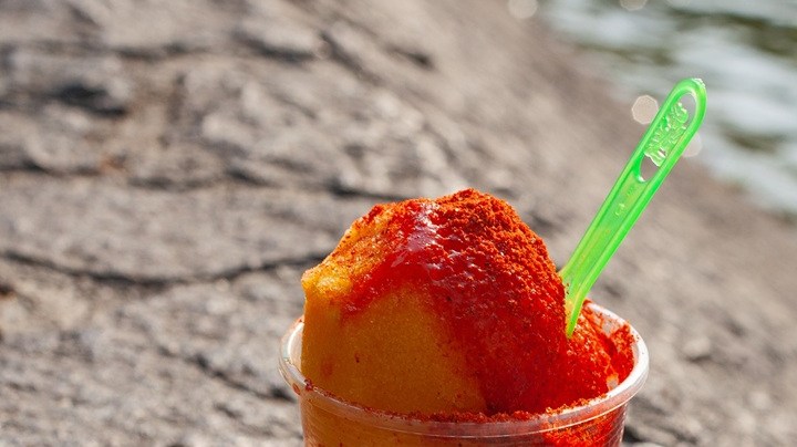 Sorbete de mango con chile