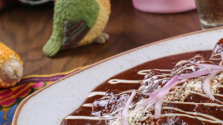 enmoladas al estilo Oaxaca