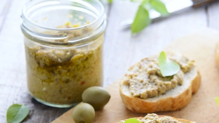 Paté de aceitunas verdes