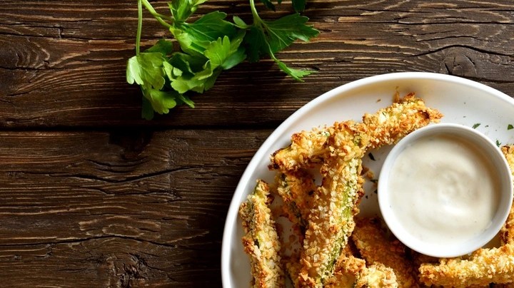 palitos de calabacín al parmesano