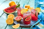 Bebida veraniega de frutas