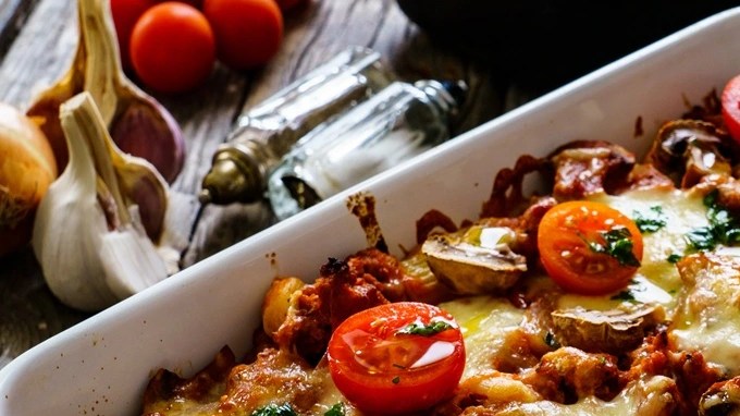 Casserola de fideos con carne picada