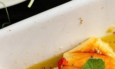 halloumi con miel picante