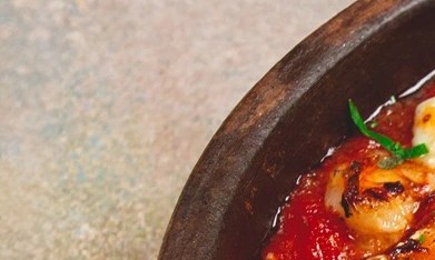 Saganaki de camarones