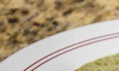 Enmoladas de mole verde