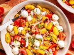 Ensalada de ñoquis crujientes