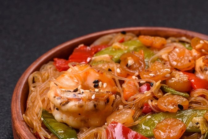 Fideos a la cazuela con camarones