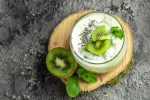 mousse de yogur con kiwi